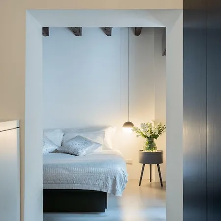 Shades Of With Private Terrace By Rent