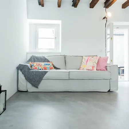 Shades Of With Private Terrace By Rent