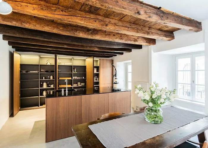 Shades Of With Private Terrace By Rent Apartament