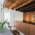 Apartment Shades Of With Private Terrace By Rent Como