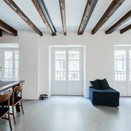 Shades Of Private Terrace By Rent *