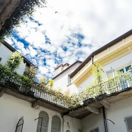 Apartment Shades Of Private Terrace By Rent *