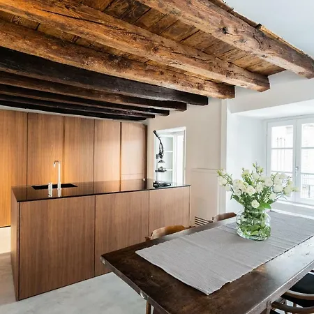 Apartment Shades Of With Private Terrace By Rent