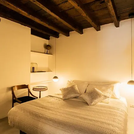 Apartmán Shades Of With Private Terrace By Rent *