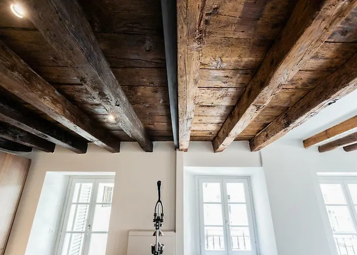 Shades Of With Private Terrace By Rent *