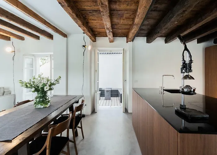 Shades Of With Private Terrace By Rent Апартаменты Комо