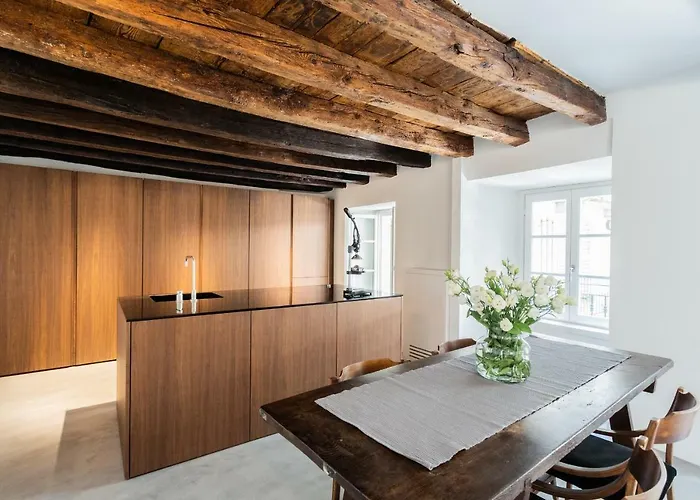 Апартаменты Shades Of With Private Terrace By Rent