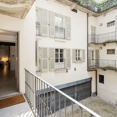 Shades Of With Private Terrace By Rent