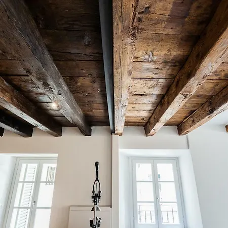 Shades Of With Private Terrace By Rent *