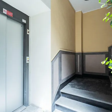 Shades Of With Private Terrace By Rent * קומו